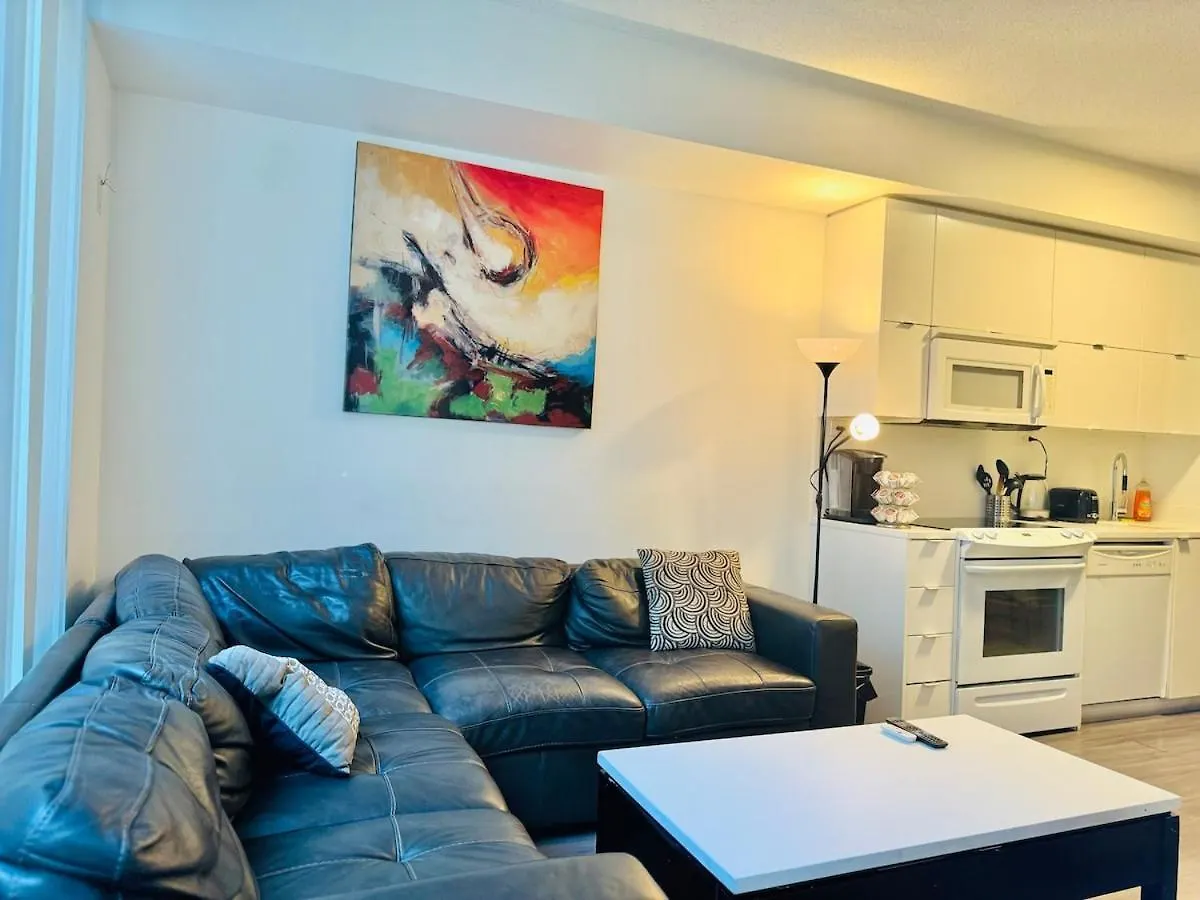 Kingbed & Bunkbed & Terrace Apartment Toronto