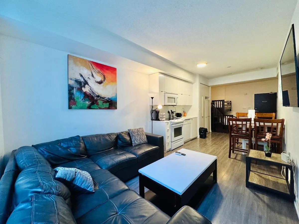 Kingbed & Bunkbed & Terrace Apartment Toronto 0*,